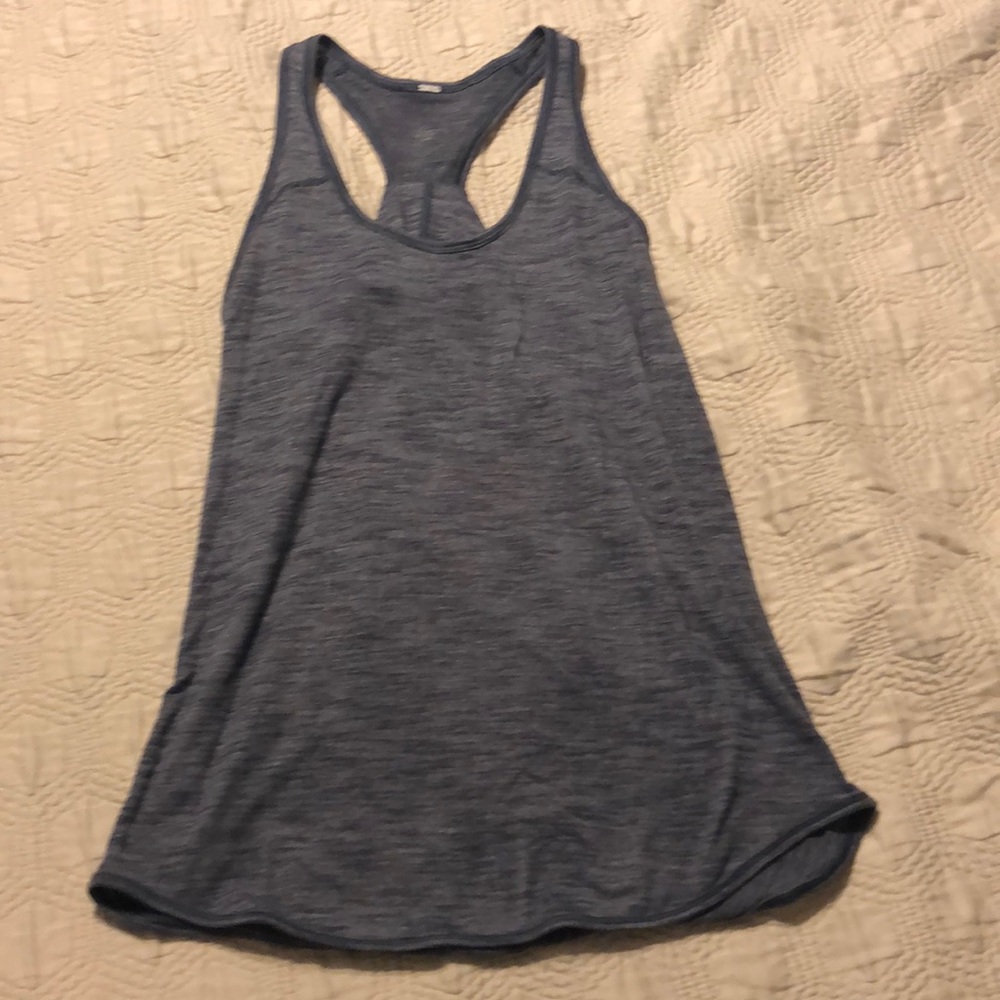 Lululemon essential tank